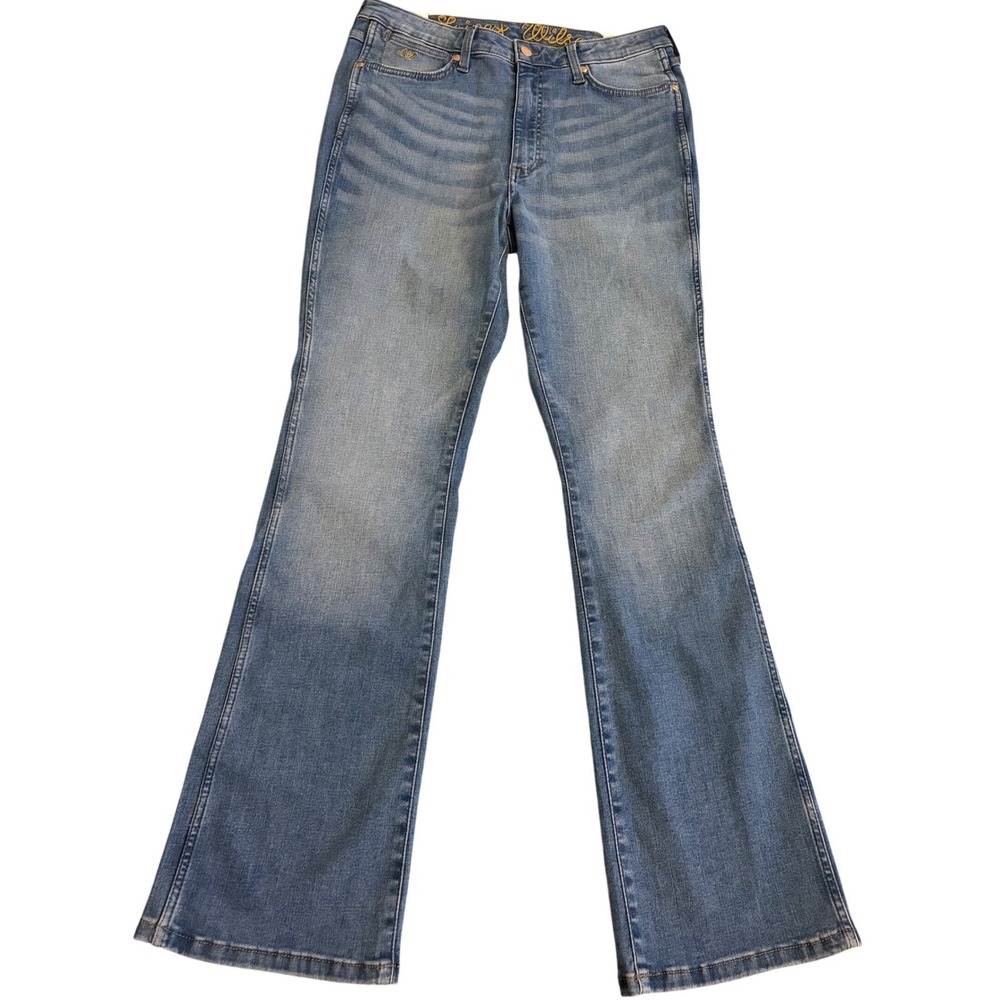 Wrangler x Lainey Wilson Boot Hugger Flare Jeans Blue Denim 33x32 Medium Wash